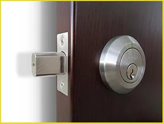 Indianapolis Emergency Locksmith Indianapolis, IN 317-456-5150 - 17-66-deadbolt